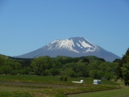 北奥の風景　姫神山麓から望む岩鷲山（岩手山）